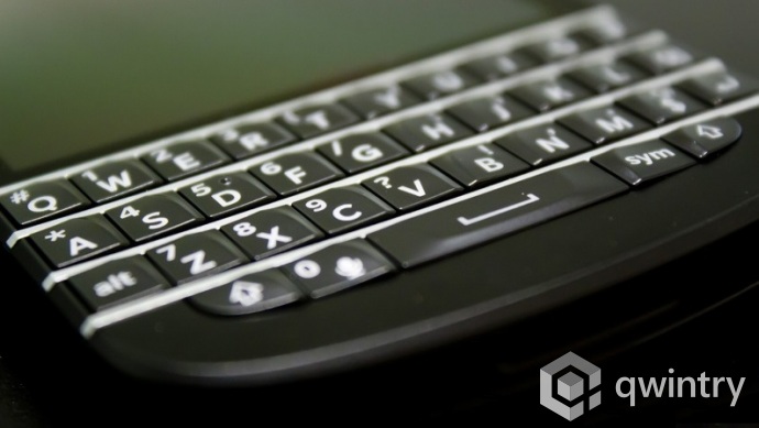 Внешний вид, материалы, управляющие элементы, сборка - Блог Бандерольки, рис. 2 Blackberry Q10 5